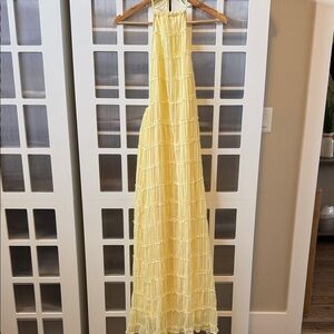 Elegant Yellow Halter Maxi Dress